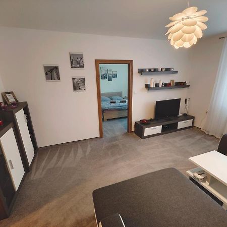 Apartmán v centru Karlovy Vary Esterno foto