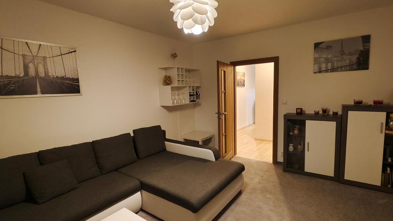 Apartmán v centru Karlovy Vary Esterno foto
